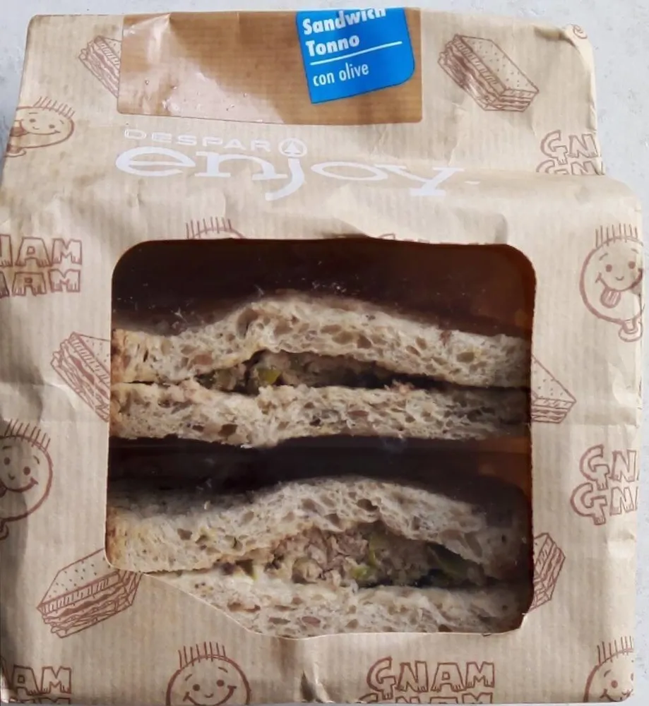 Sandwich tonno con olive