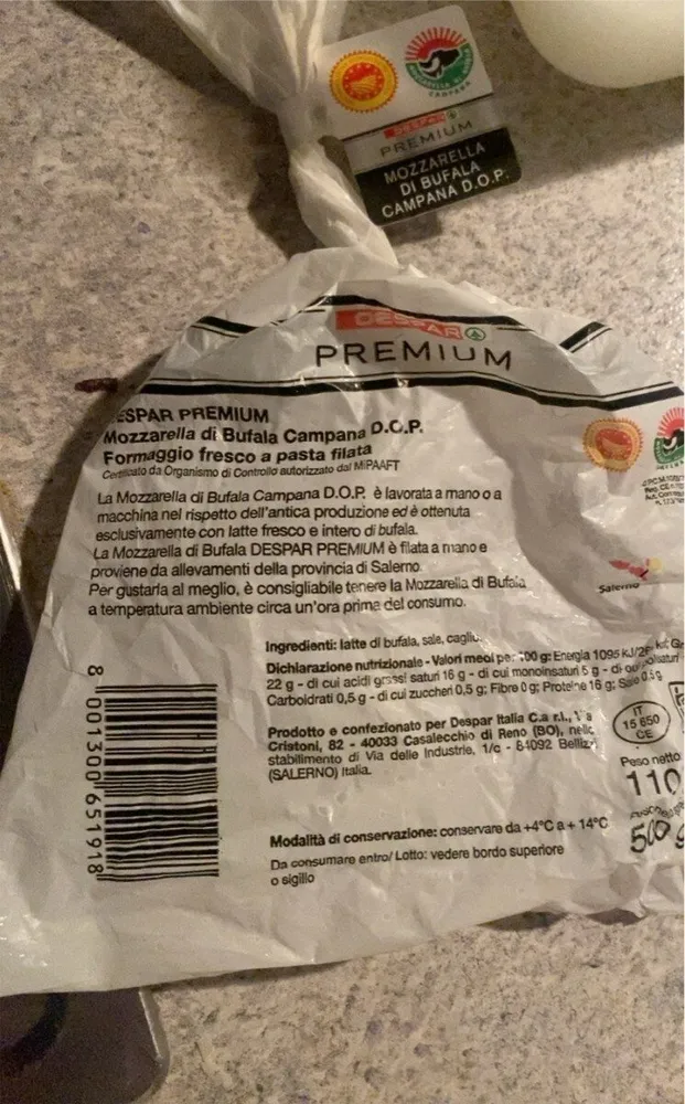 Mozzarella di bufalacampana doc