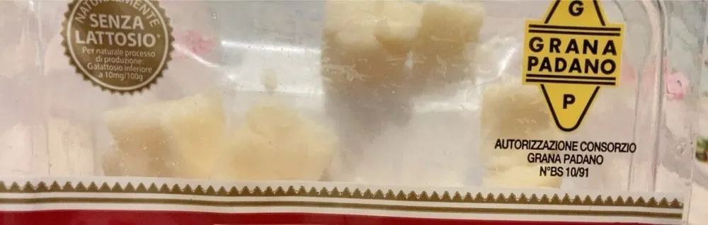 Grana padano cubetti