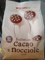 Frollini con cacao e nocciole