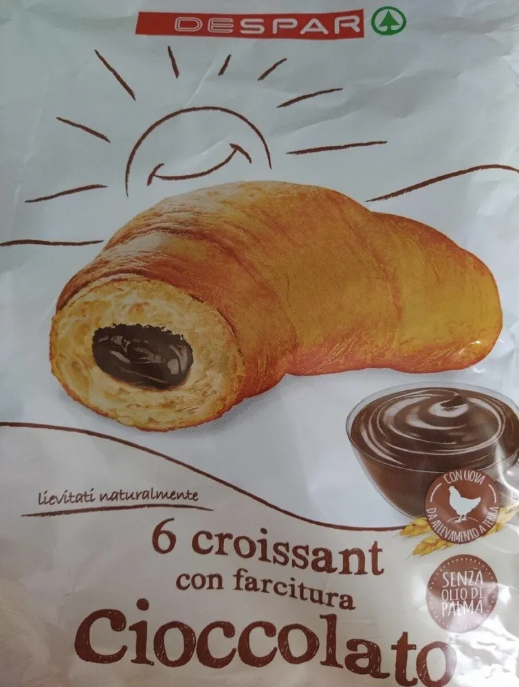 6croissant con farcitura cioccolato
