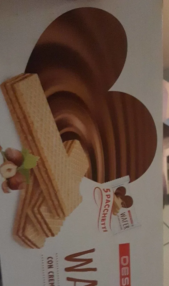 Wafer con crema alla nocciola