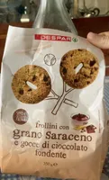 Frollini con grano saraceno e gocce di cioccolato fondente