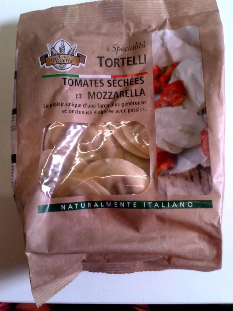 Tortelli tomates séchées et mozarella