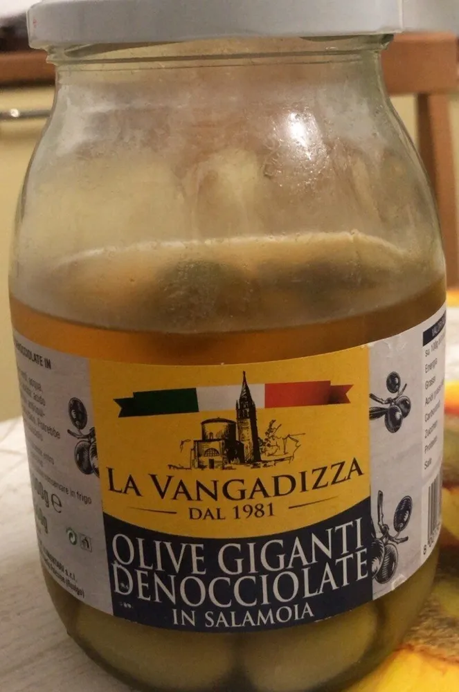 OLIVE GIGANTI DENOCCIOLATE IN SALAMOIA
