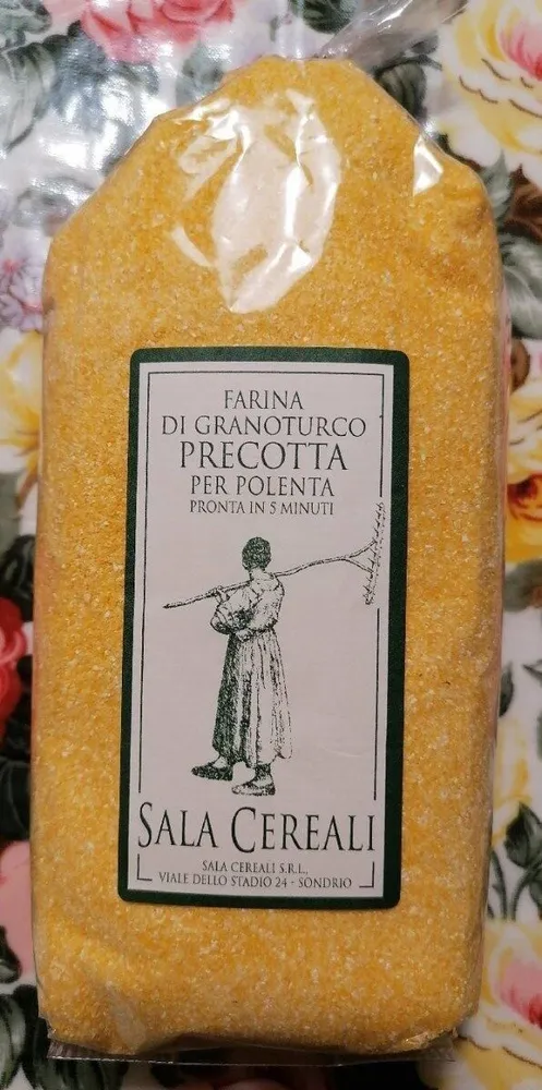 Farina di granoturco precotta per polenta