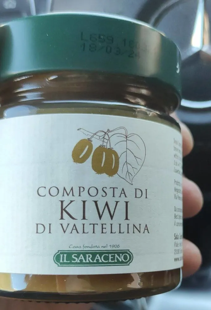 Composta di kiwi