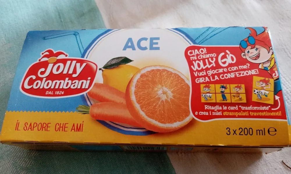 Succo di frutta ace