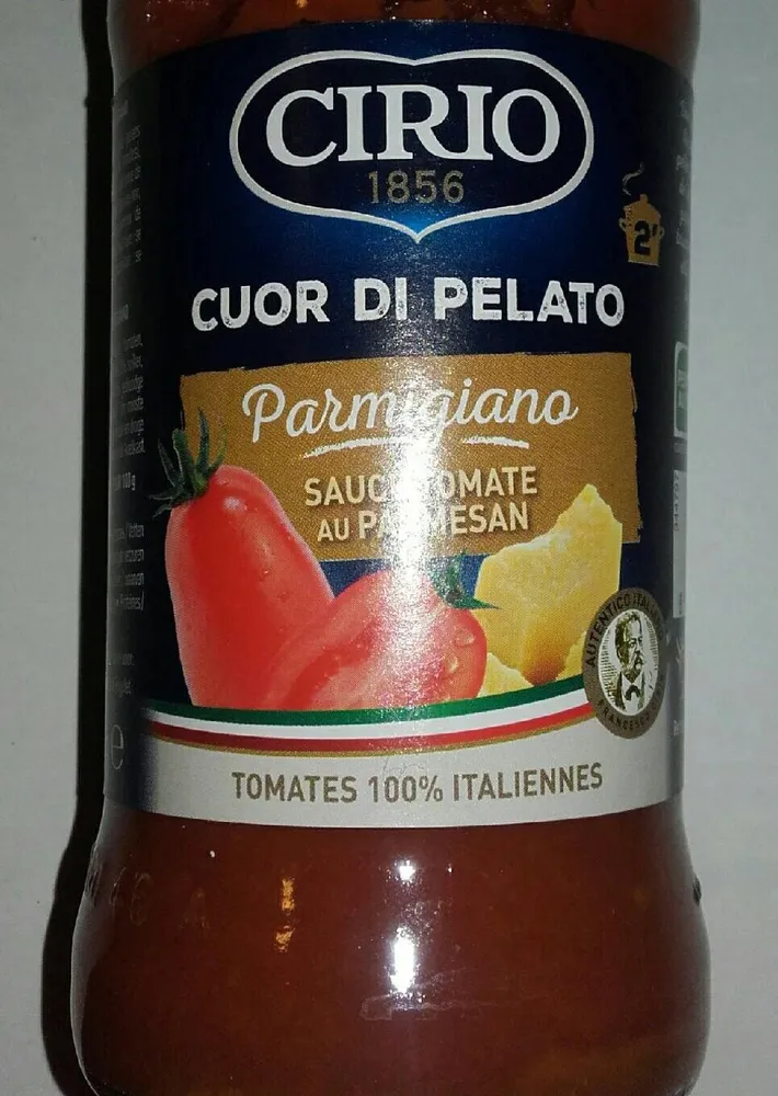 Sauce tomate au parmesan