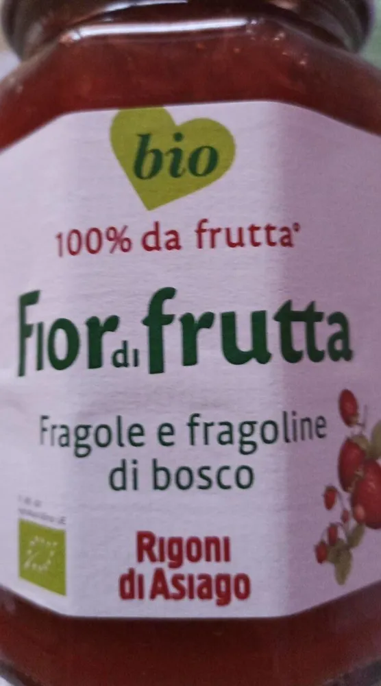 Fior di frutta fragole e fragoline