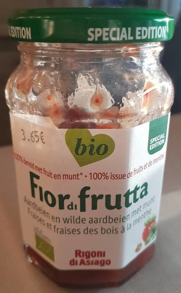 Confiture Fraises et fraises des bois à la menthe