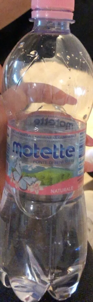 acqua minerale naturale
