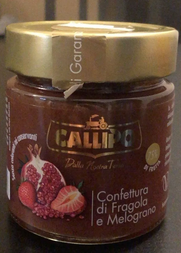 Confettura di fragola e melograno