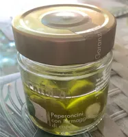 Peperoncini con formaggio di capra