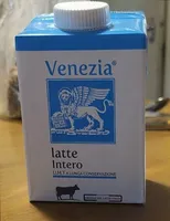 Latte intero lunga conservazione