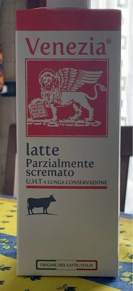 latte parzialmente scremato