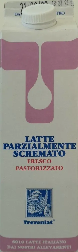 Latte parzialmente scremato