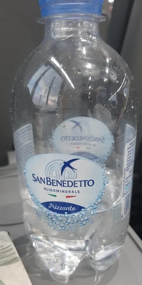 Acqua frizzante