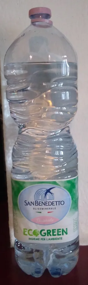 Acqua oligominerale San Benedetto Ecogreen naturale