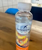 Peach flavored water