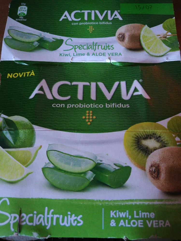 Activia special fruits