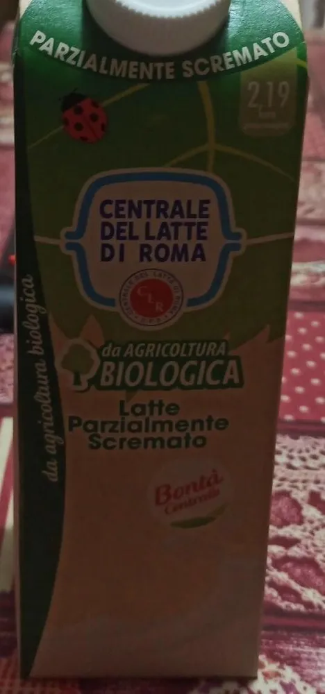 Latte parzialmente scremato