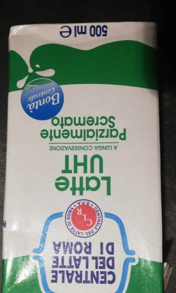 Latte UHT Parzialmente Scremato