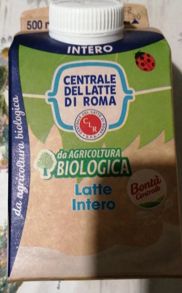 Latte intero