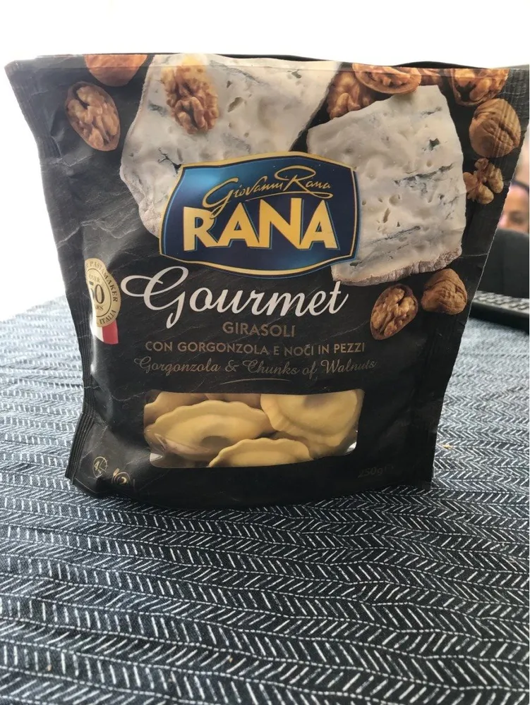 Giovanni Rana Gorgonzola & Chunks Of Walnut