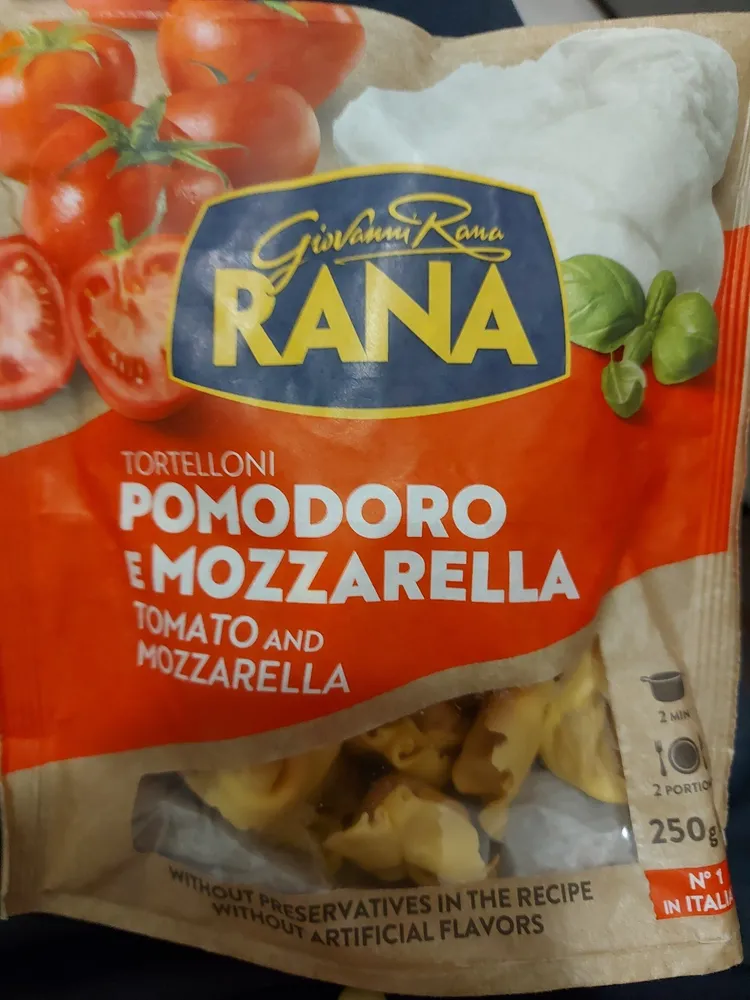 Tortelloni Pomodoro e Mozzarella