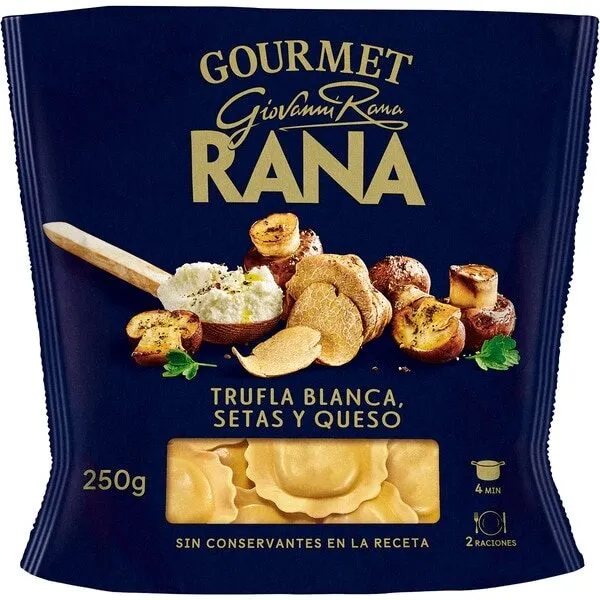 Gourmet ravioli relleno de trufa blanca con setas y queso