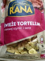 Świeże tortellini z surowej szynki i sera