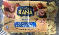 Tortellini con langosta y camarones