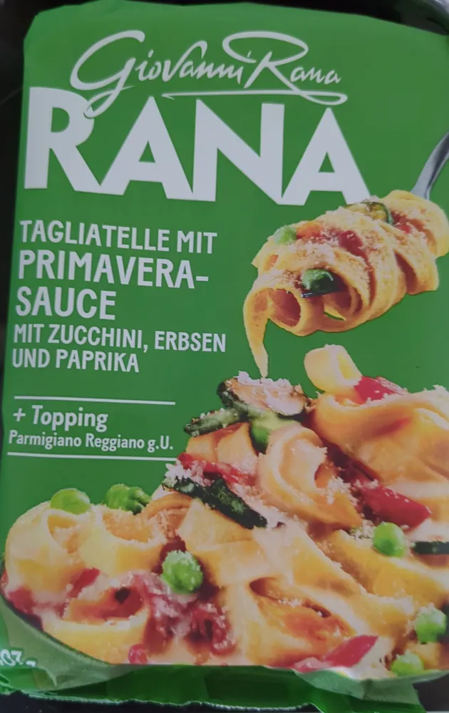 Tagliatelle mit Primavera-Sauce