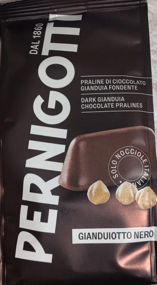 Praline di cioccolato gianduia fondente