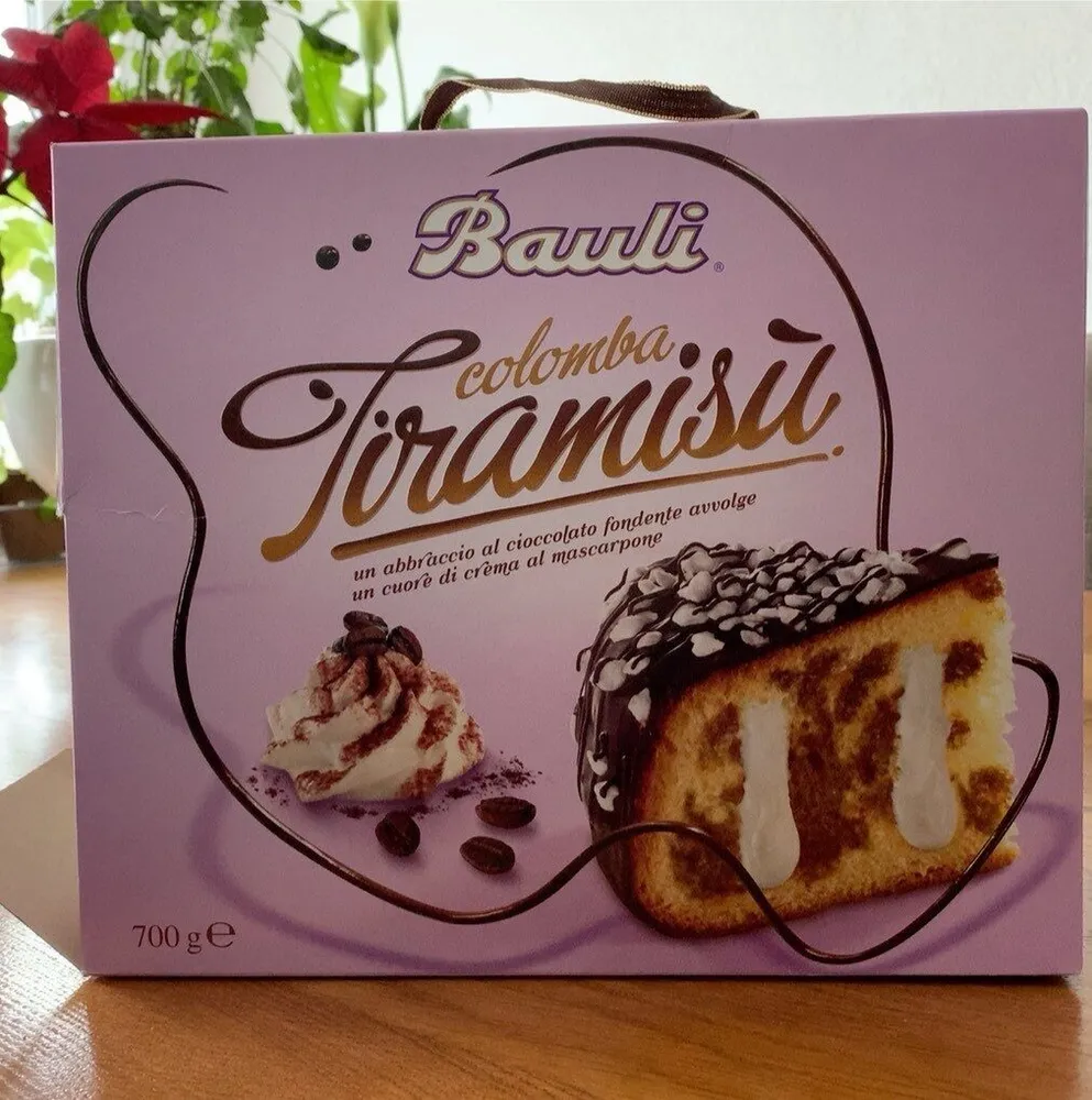 Colomba tiramisu
