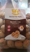 Noci in guscio sbiancate