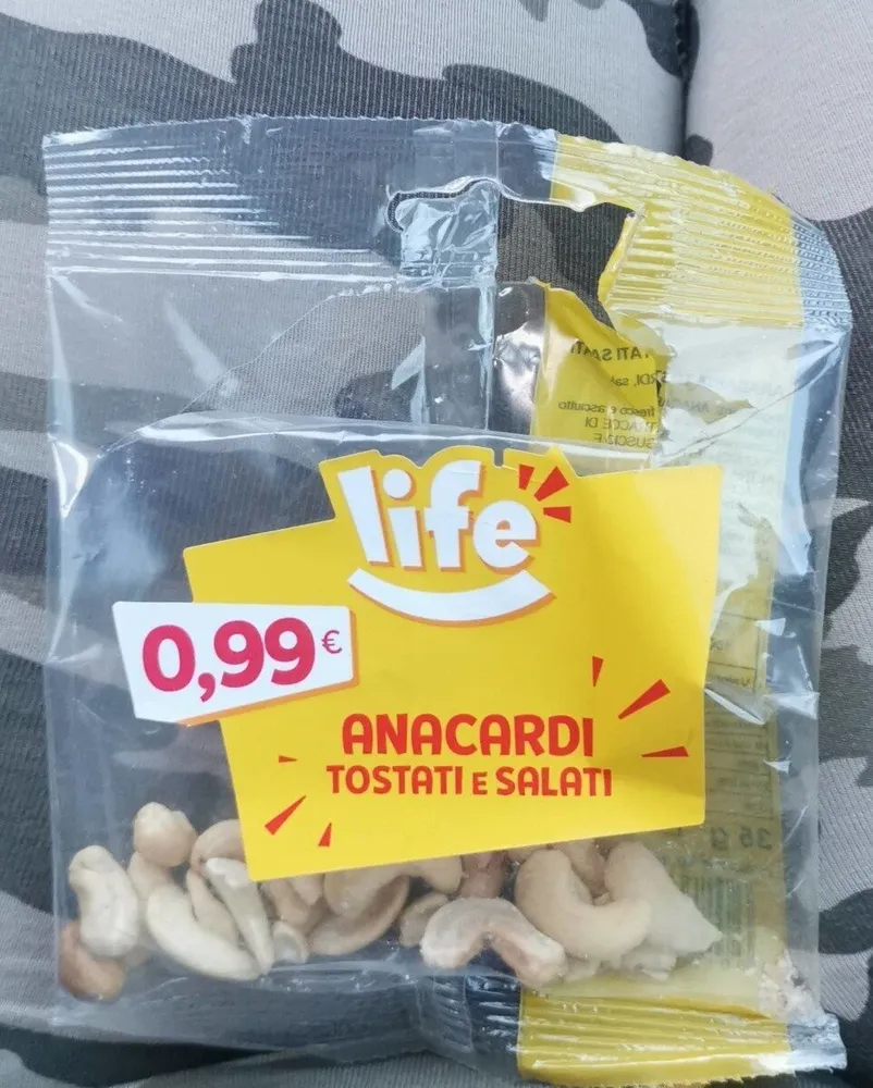 Anacardi to stati e salati