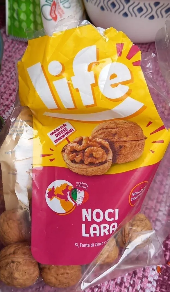 Noci lara