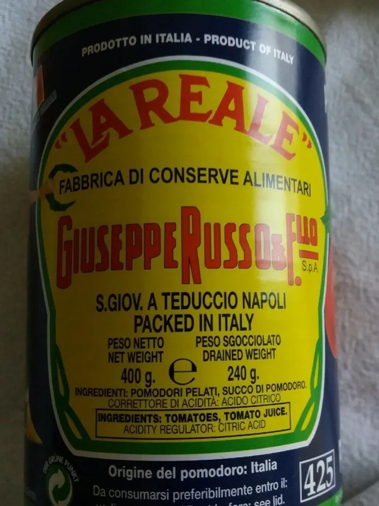 Pomidoro pelati interi