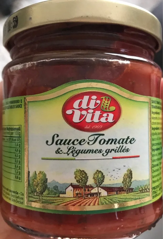 Sauce tomate et legumes grillés