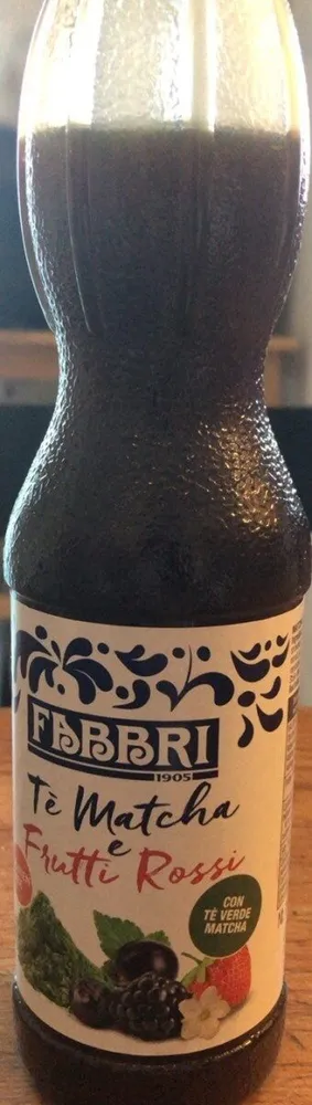 Te matcha e frutti rossi