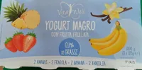 Yogurt magro con frutta frullata