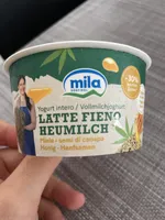 Yogurt intero latte fieno al miele e semi di canapa
