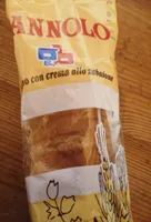 Cannolo ripieno con crema allo zabaione