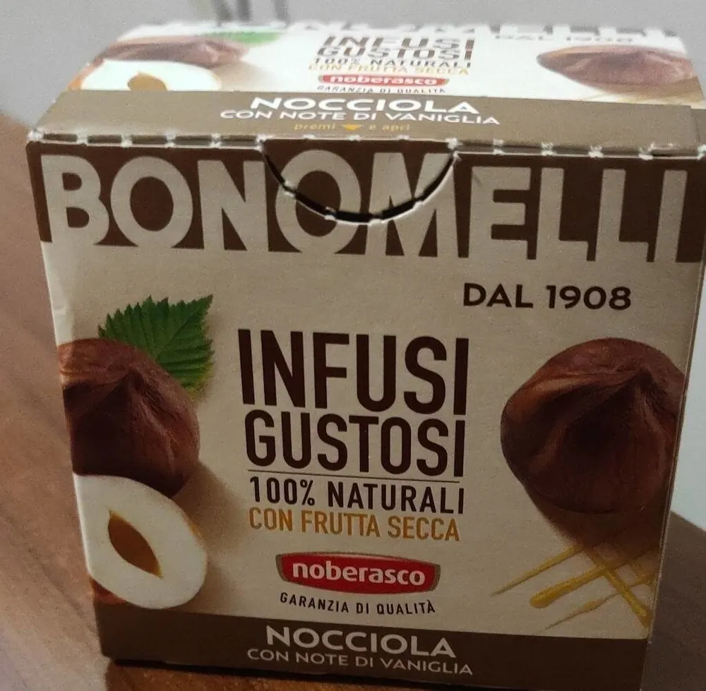 Infusi gustosi nocciola con note di vaniglia