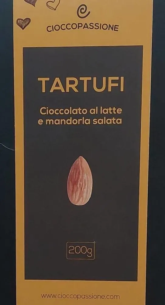 Tartufi cioccolato al latte e mandorla salata
