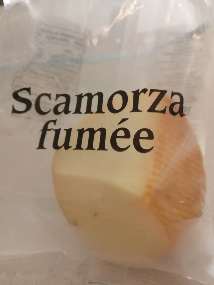Scamorza fumée