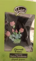 Uovo di cioccolata fondente