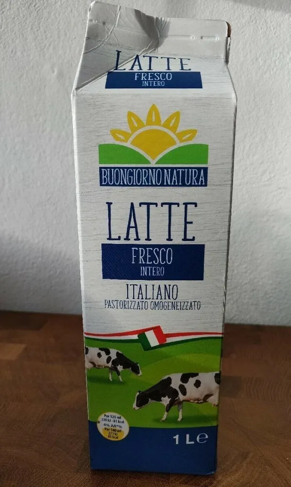 Latte fresco intero